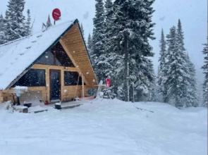 Chalet Sashagesh A-Frame v SHeregeshe ul Riabinovaia 53