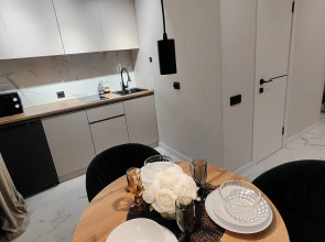 Квартира NATALI Aparts 73в.2