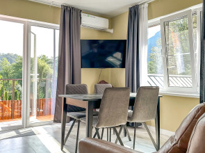 Апартаменты La Polyana 1