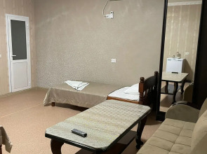 Отель Турист