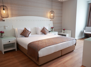 Nova Plaza Orion Hotel