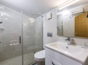 Отель Acra Special Class