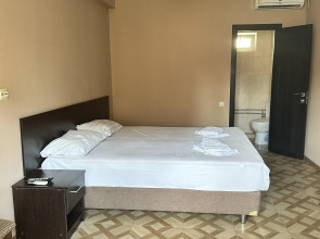 Гостевой Дом LavHouse