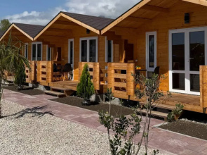 Guest house "bronau Mira"