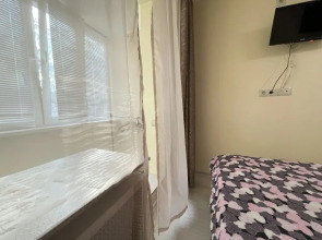 Апартаменты на Широкой