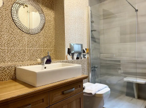 Апартаменты 3 Bedroom with local charm in Galata