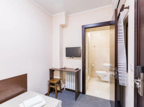 Отель Very Hotel