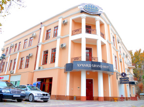 Khuajnd Grand Hotel