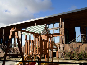 Отель Manresa Family Resort