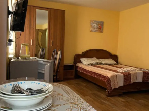 Marina Guest House