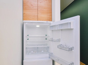 Апартаменты с джакузи у метро на набережной