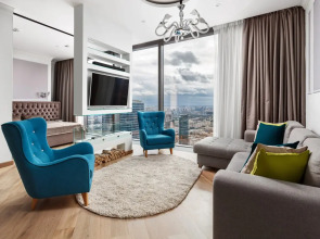 Romantic apart on 71 floor