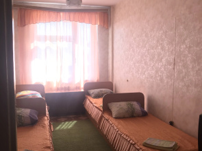 Na Lenina 13 Hostel