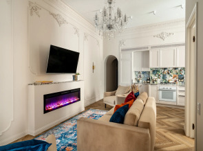 Апартаменты Дизайнерские 3х комнатные с камином Buyartapartments