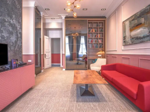 Heritage Hotel and Suites (by Travel Agency)