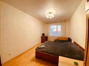 Квартира Двухкомнатная Мич 142/74