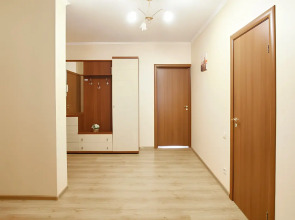 Апартаменты на Ерошевского 18