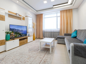 Sovremennaya Svetlaya V Odnom Iz Prestizhnykh Zhilykh Kompleksov Goroda Apartment