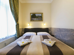 Апартаменты Karla Capka Street