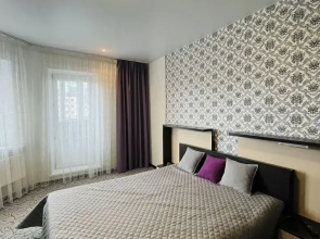 Na Prospekte Lenina 74 Flat