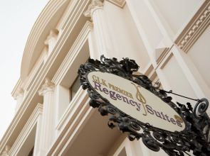 Отель Glk Premier Regency Suites & Spa