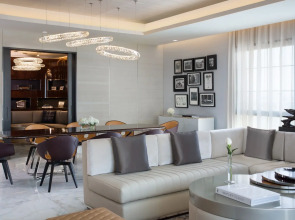 Отель Al Habtoor Palace