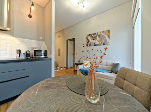 Квартира Deluxe Yellow Yard на Вознесенском пр 41