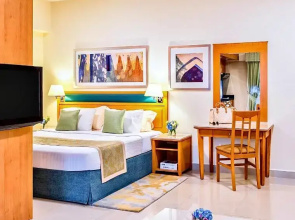 Golden Sands Hotel Apartments