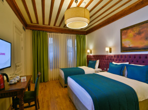 Отель Istanbul Life