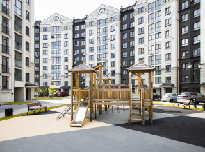 Квартира с видом на озеро