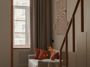 Studiya Suite V Tsentre Pitera Flat