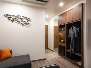 Отель Manhattan Sukhumvit Bangkok