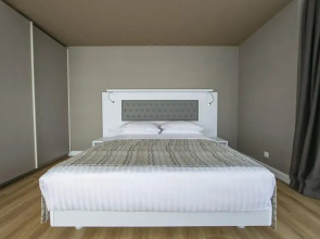 Отель Alliance Palace Batumi