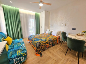 Na Ul Staroshosseynaya 5 K8 Apartments