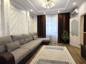 Paulmarie Apartamenty Na Pr Lenina 49