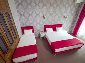 Отель Nizami Boutique