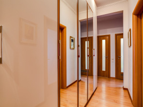 Bulgakov at Triumfalnaya Square Апартаменты