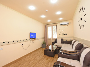 Maestro home Flat