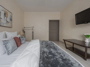 Апартаменты с двумя спальнями, в центре города, у канатной дороги