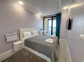 Апарт-отель на берегу моря, Porta Batumi Tower