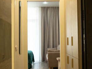 Квартира Студия с Дизайнерским Ремонтом на Черноморском Побережье