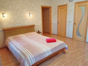 Апартаменты на Трефолева 12а