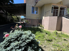 Diana Guest house