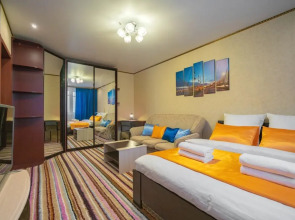 Апартаменты Пять Звёзд с видом на Обь