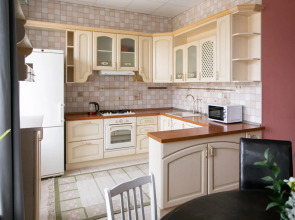 Апартаменты четырёхкомнатные в центре города