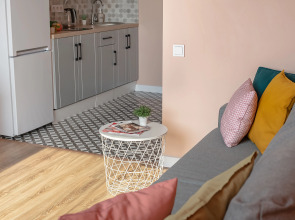 Апартаменты TopHouse на Фастовской 29 однокомнатные