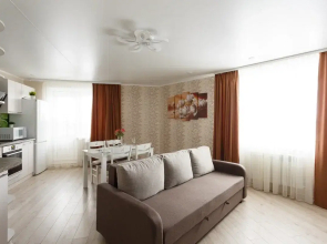 Dve Podushki Na Leningradskoy 62 251 Flat