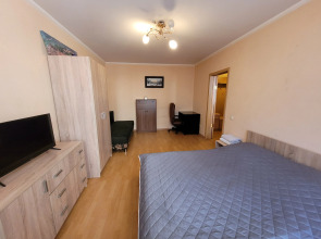 Апартаменты 1b Зверева 4