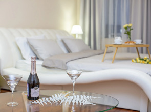 Апартаменты 4BR Apartment Next to St Isaak Cathedral