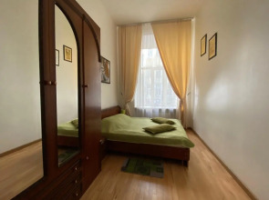 Апартаменты 2-х комнатные на Невском 65